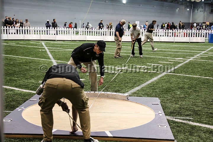 2015MPSFsat-160.JPG - Feb 27-28, 2015 Mountain Pacific Sports Federation Indoor Track and Field Championships, Dempsey Indoor, Seattle, WA.